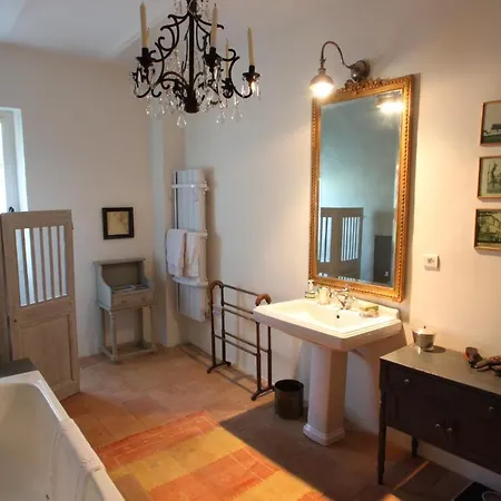 La Bastide-d'engras Sleeps 6 Pool Wifi