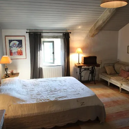 Villa La Bastide-d'engras Sleeps 6 Pool Wifi